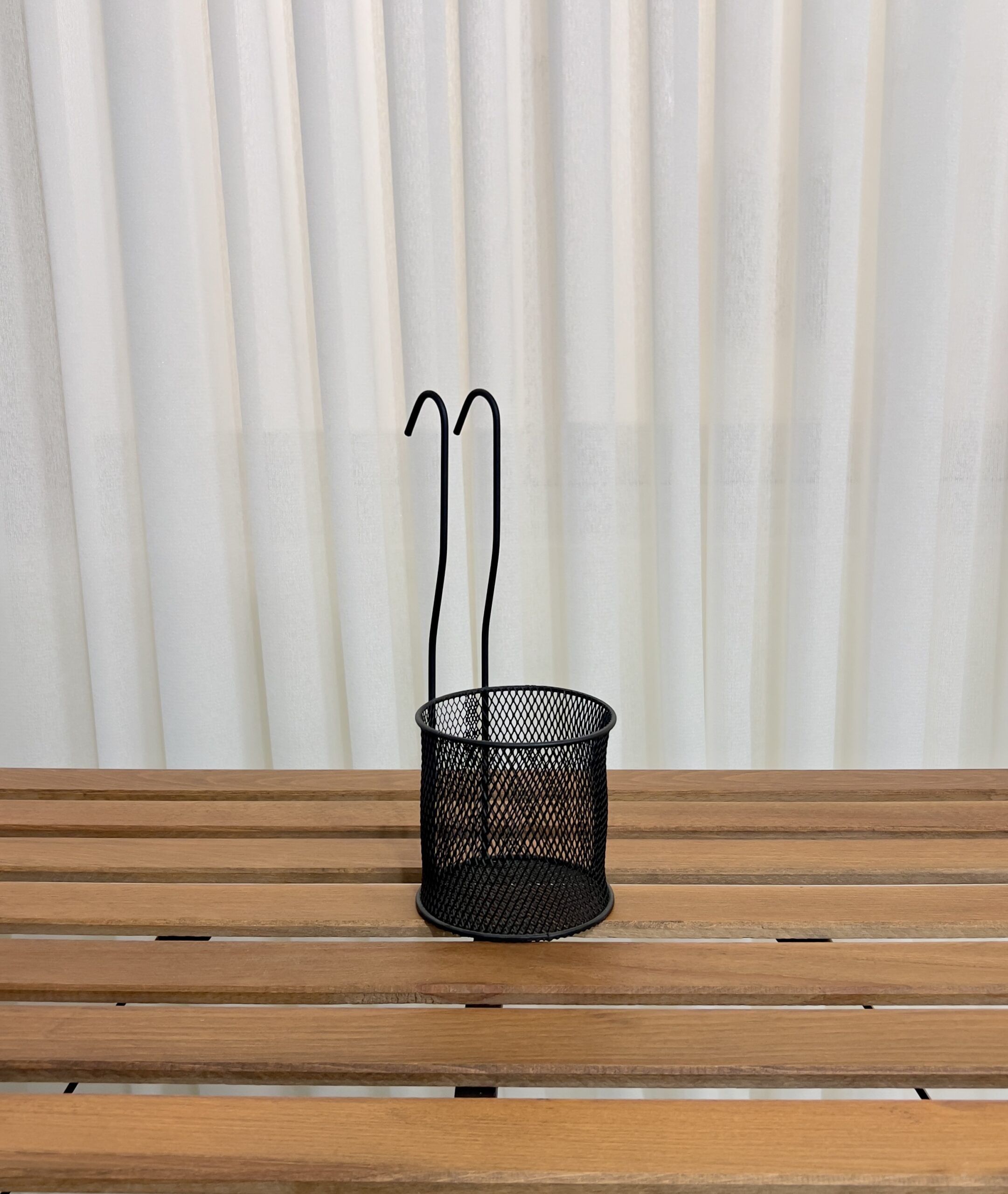 جاقاشقی گرد آویز هلن