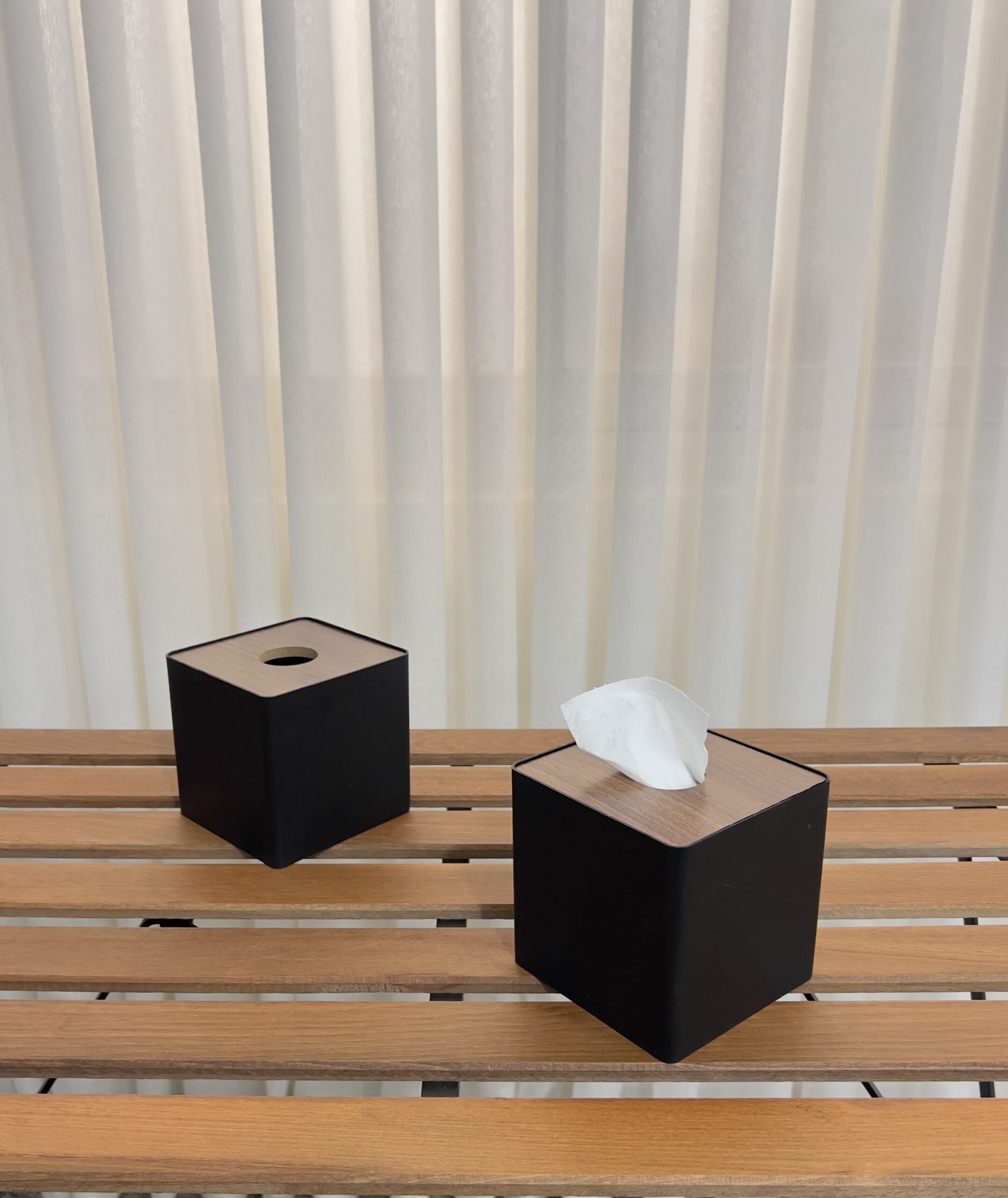 جادستمال مربع مشکی